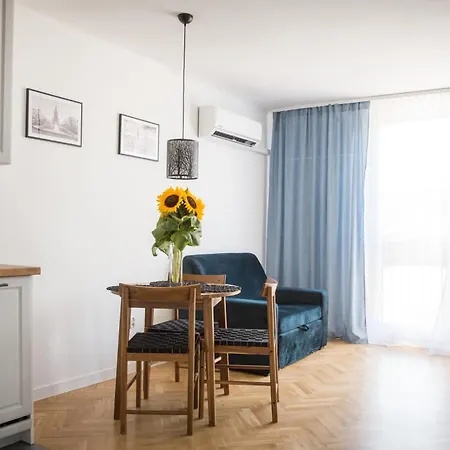 Center Pereca, Next To Warsaw's Business District & Metro Onz, By Warsawskyline Appartamento *