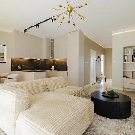 Holzera Prestige Varşova