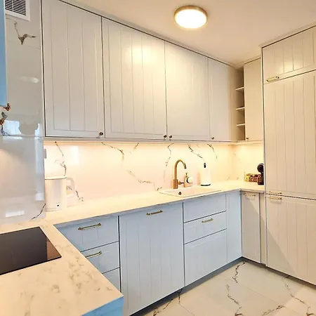 Center 708 - 50m2 * Βαρσοβία