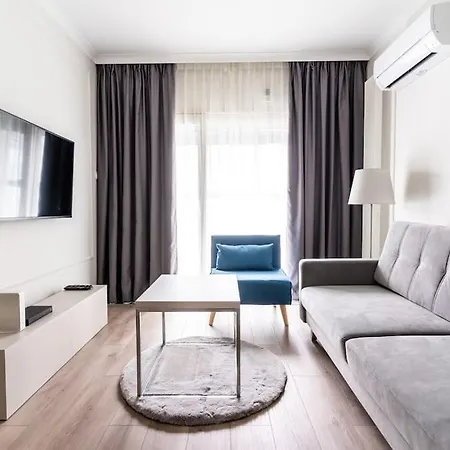 דירה Chic & Luxury By Mennica ורשה