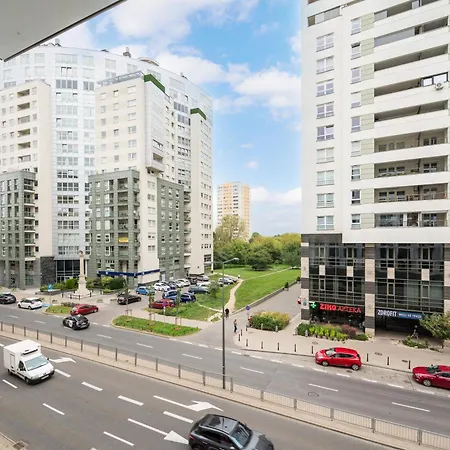 Wilanowska Metro Апартаменты
