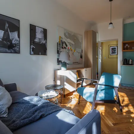 Bugaj 14 By Homeprime Apartamento Varsovia