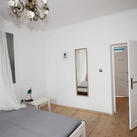 Walewska Art Apartment Warsaw