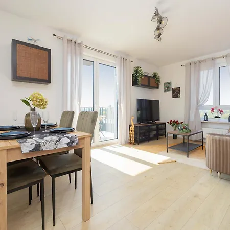 Exceptional In With Parking By Renters * Warszawa