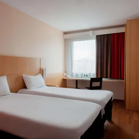 Ibis Stare Hotel