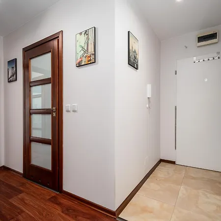 Apartment Gorczewska 181 Free Garage By Perfect Warschau
