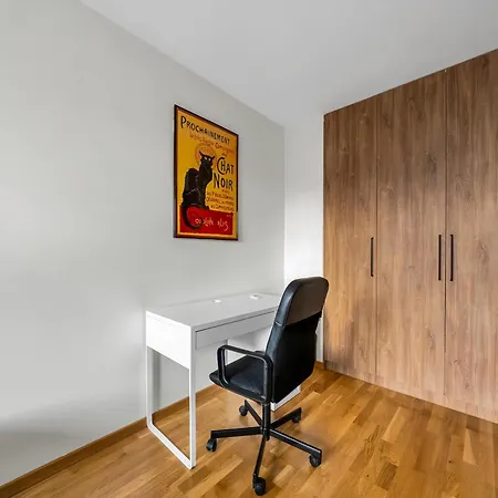 Διαμέρισμα Kozmiana - Workspace, Bus&park Nearby - By Rentujemy