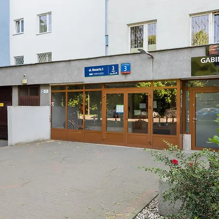Dolina Sluzewiecka Homely Apartment Warsaw
