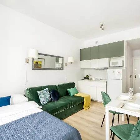 Apartment V Airport & West Railway Station Warsaw