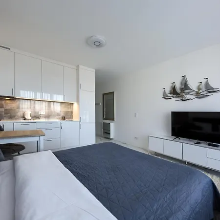 Apartament House Living *