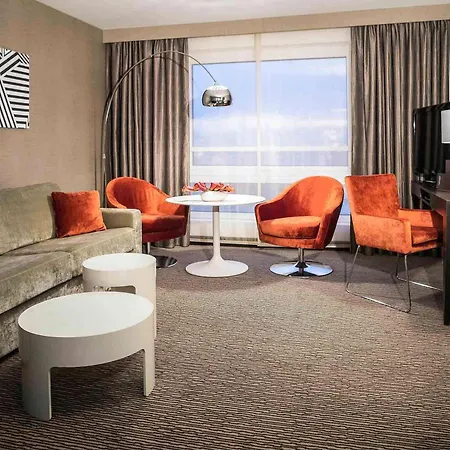 Hotel Sofitel Victoria