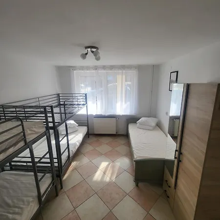 Rooms4rest Popularna - Private For Tourists - Atr Consulting Sp, Z O,o, 住宿加早餐酒店 华沙