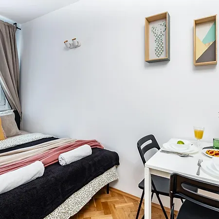 Superapart Bruna 69 Warsaw