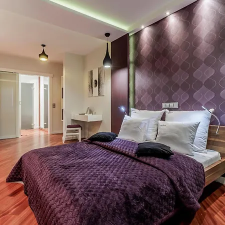 Hotel apartamentowy Inqse Centre *