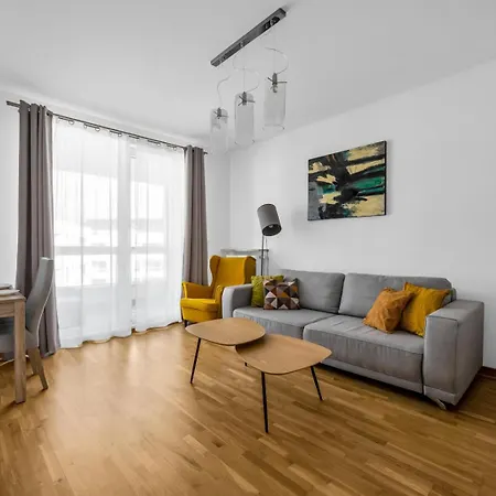 Apartamento Wola - Parking And Balcony - By Rentujemy Varsovia