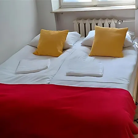 アパート Cozy In Krakowskie Przedmiescie Near Old Town By Renters *