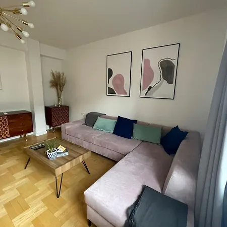 Amazing, Spacious In The Center! Appartamento *