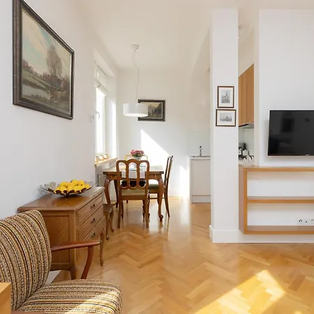 Koszykowa Sunny By Renters Varsovia