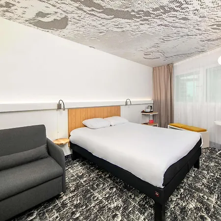 Ibis Centrum Hotell