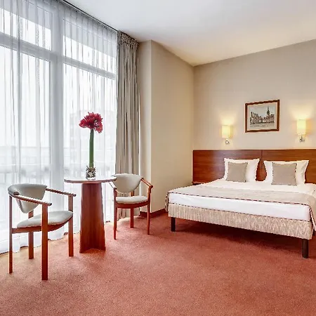Metropol Hotel 3*