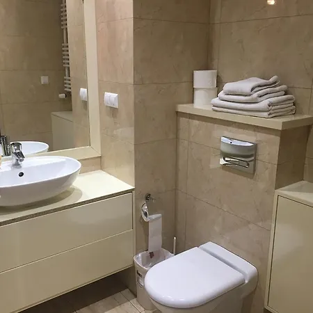 Hotel apartamentowy Platinum Towers E Warszawa