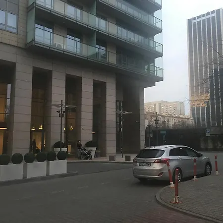 Platinum Towers E Hotel apartamentowy Warszawa
