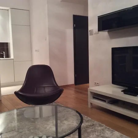Platinum Towers E 4* Warszawa