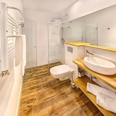 Smiala 77 Apartament *