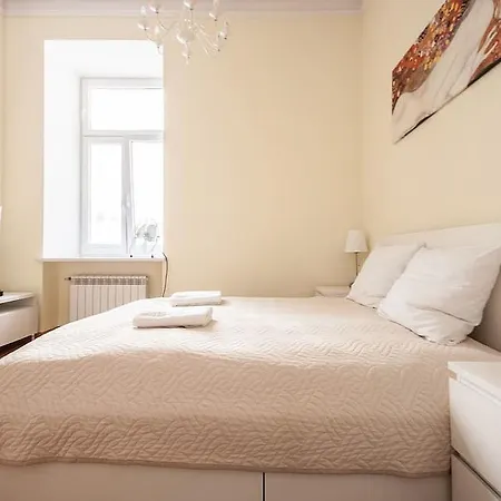 Elegant Apartment Foksal * Warsaw