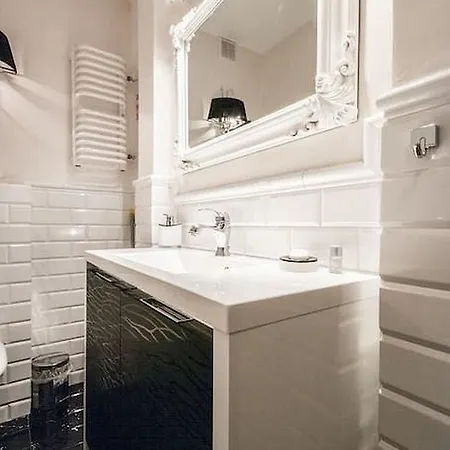 Elegant Apartment Foksal