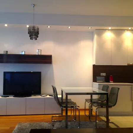 Hotel apartamentowy Platinum Towers E 4*