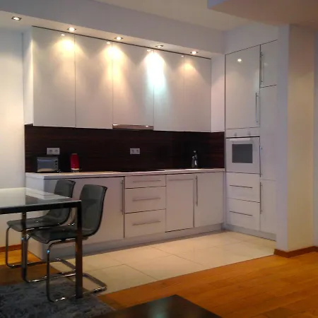 Platinum Towers E