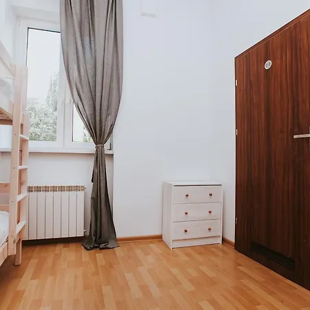 Albergue Erasmus Dorm *