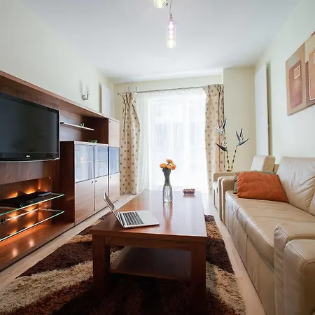 Platinum Towers E Hotel apartamentowy Warszawa