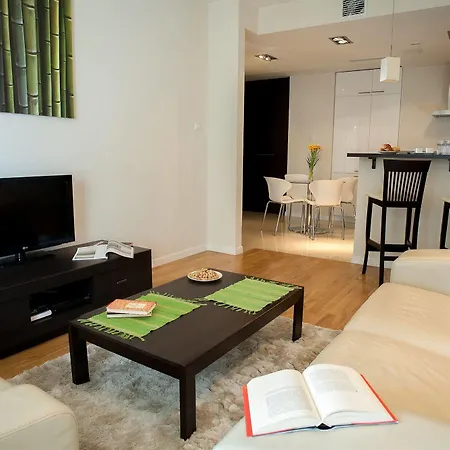 Platinum Towers E 4*