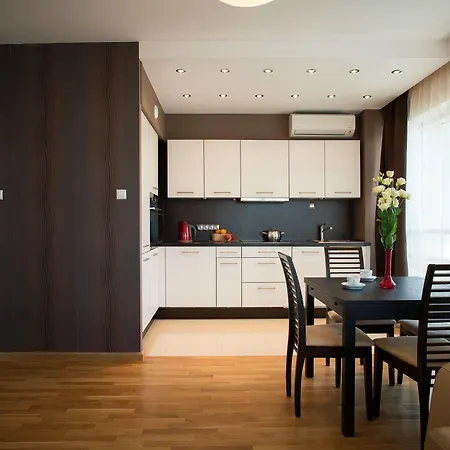 Hotel apartamentowy Platinum Towers E