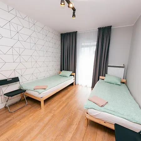 Hostal Crystal *