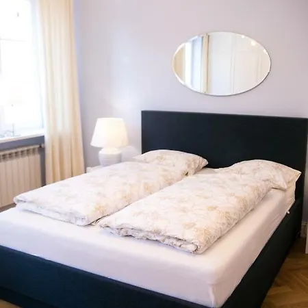 Apartment Rycerska - Stone Steps