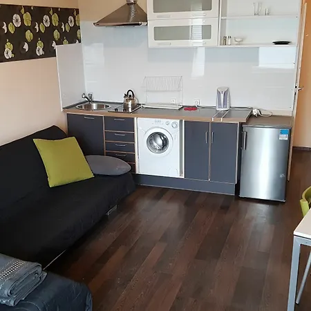 Walk Distance To Mokotow Business Park 3* Warszawa