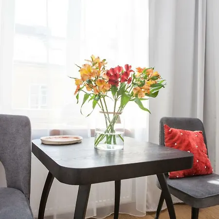 Homestay Apple Warsaw