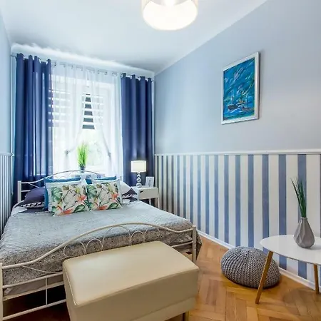 Apartment Clicktheflat Chmielna 7 Warsaw