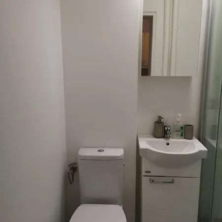 Onz Tower Apartment