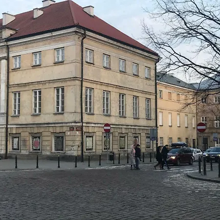 Stare Miasto Dluga 8 דירה *