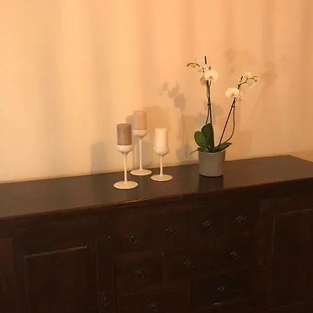 Stare Miasto Dluga 8 * ורשה
