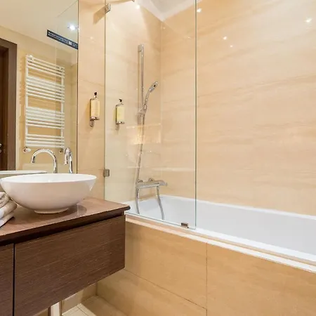 Green Wood Platinum Towers Varsavia
