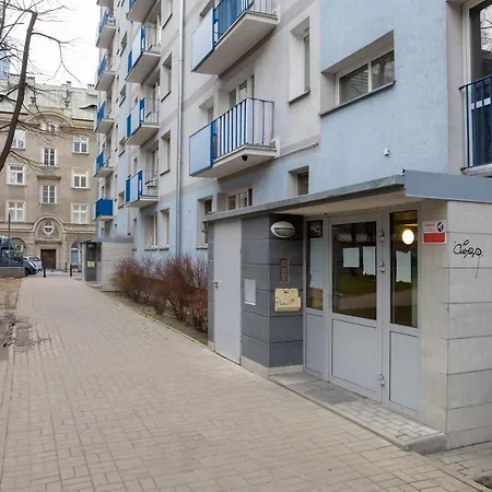 Rondo Onz Sunny Apartment Warsaw