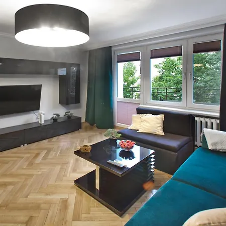 Hoza Lux P&o Serviced Apartment