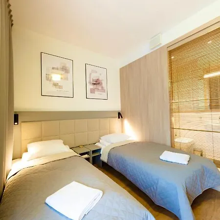 Aparthotel Wolska 2*