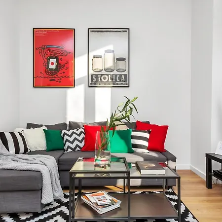 Center By Renters Warszawa