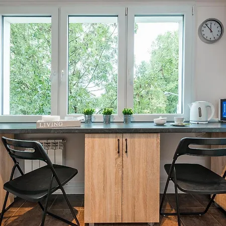 3 Bedroom Kasprzaka - P&o Serviced Apartment *